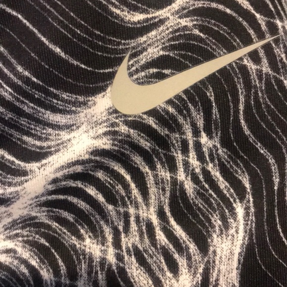 Nike Pure Racer Back Tank - Picture 3 of 6